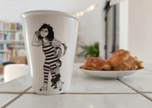 Afbeelding in Gallery-weergave laden, helen b X Maison Slash koffiemok